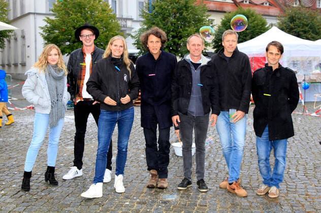Clara Valerie, Johannes Schöne, Dota Kehr, Felix Meyer, Norbert Leisegang, Lars Kutschke and Sebastian Piskorz at the Ostritzer Friedensfest Ostritz, 26 09 2020 Foto:xM.xWehnertx xFuturexImage