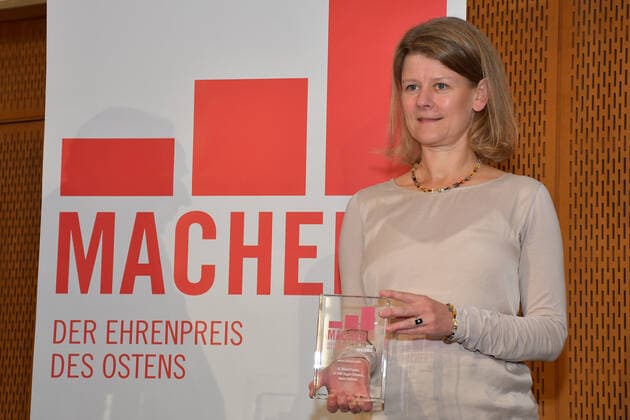 Award ceremony Macher des Ostens 2020 Karen Uhlmann Dr Karen Uhlmann from Berlin-based OMEICOS Therapeutics GmbH, BiotechPark in Buch Ceremony for the award ceremony, Macher Ehrenpreis des Ostens in Berlin on 29 09 2020 Photopress Mueller