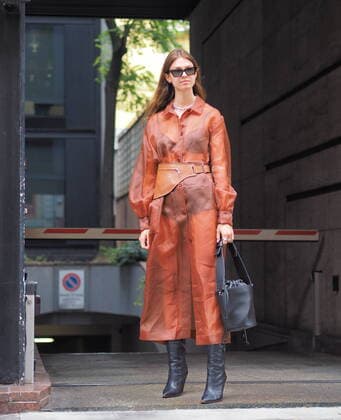Italy: Vìen street style outfits Jacqueline Zelwis street style outfit before and after Vìen fashion show during Milano fashion week fall winter 2020 Milano Italy Milan Italy Copyright: LucaxPonti