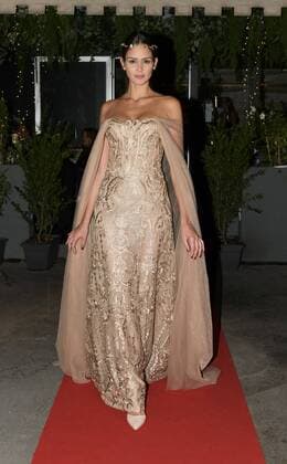 Entertainment Bilder des Tages Italy, Milan Ristorante Parioli Daniela De Souza fashion designer presents clothes from the high fashion collection of her Atelier with the show. In the photo: models with Daniela de Souza Atelier dresses  Copyright: xNickxZonnax xIPAx xNickxZonnax