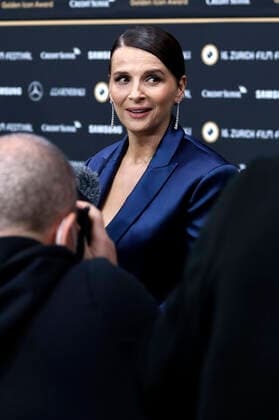 Juliette Binoche at the premiere of the feature film La bonne Ã pouse and the presentation of the ZFF Golden Icon Award at the 16 Zurich Film Festival 2020 in the cinema Corso Zurich, 30 09 2020 Foto:xA.xBuggex xFuturexImage