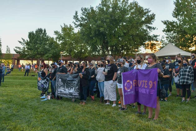 Las Vegas NV - Oct 01: Sunrise remembrance service marking three years since the mass shooting that Killed 58 at the Clark County Government Center amphitheater in downtown Las Vegas on on October 01, 2020. Copyright: xDamairsxCarter MediaPunchx