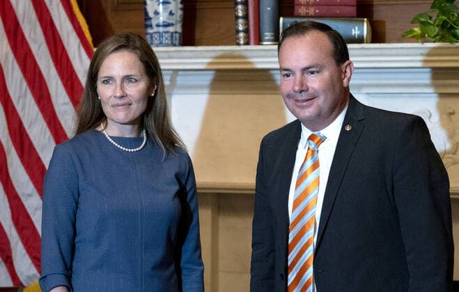 U.S. Senator Mike Lee,R-UT, meets with Judge Amy Coney Barrett, President Donald Trump s Supreme Court nominee, at the U.S. Capitol on Tuesday, September 29, 2020 in Washington, DC. Senate Lee has tested positive for coronavirus it was announced on Friday, October 2, 20020. Earlier today it was announced that President Donald Trump and First Lady Melania Trump have tested positive for coronavirus (COVID-19).  WAXP2020100235 StefanixReynolds