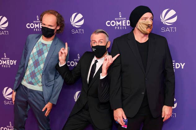 Olaf Schubert, Sebastian Pufpaff and Torsten Sträter at the presentation of the 24 German Comedy Award 2020 in Brainpool TV Studio Cologne Mülheim Cologne, 02 10 2020 Foto:xC.xHardtx xFuturexImage