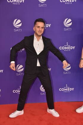 Comedian Özcan Cosar comes to the presentation of the German Comedy Award 2020