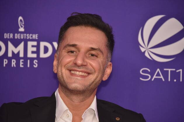 Comedian Özcan Cosar comes to the presentation of the German Comedy Award 2020
