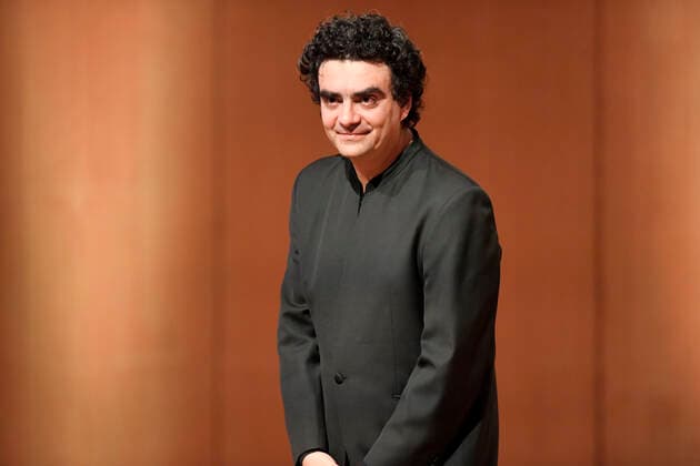 03 10 2020, Classic Festival Bad Wörishofen, Festival of Nations 2020 at the Kurhaus Bad Wörishofen in Allgäu, Gala concert with Rolando Villazon, tenor with Xavier de Maistre, on the harp 03 10 2020, Classic Festival Bad Wörishofen 03 10 2020, Classic Festival Bad Wörishofen