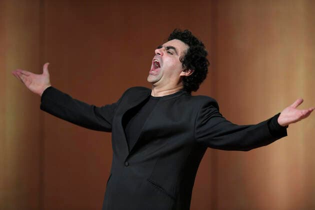 03 10 2020, Classic Festival Bad Wörishofen, Festival of Nations 2020 at the Kurhaus Bad Wörishofen in Allgäu, Gala concert with Rolando Villazon, tenor with Xavier de Maistre, on the harp 03 10 2020, Classic Festival Bad Wörishofen 03 10 2020, Classic Festival Bad Wörishofen