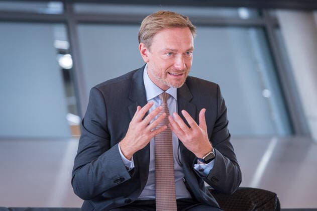 Berlin, Press Conference of the FDP Parliamentary Group Germany, Berlin 06 10 2020 In the picture Christian Lindner Federal Chairman FDP can be seen before the press conference of the Parliamentary Group in the German Bundestag Berlin Bundestag Berlin Germany