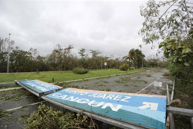 (201008) -- QUINTANA ROO, Oct. 8, 2020 -- A fallen signpost is seen after Hurricane Delta hit Cancun, Quintana Roo state, Mexico, Oct. 7, 2020. Hurricane Delta weakened from a category 4 to a category 2 cyclone as it made landfall early Wednesday in the Mexican Caribbean state of Quintana Roo, but heavy rains and strong winds still caused some infrastructure damage, the National Meteorological Service (SMN) said. (Photo by Xinhua) MEXICO-QUINTANA ROO-HURRICANE DELTA RodolfoxFlores 