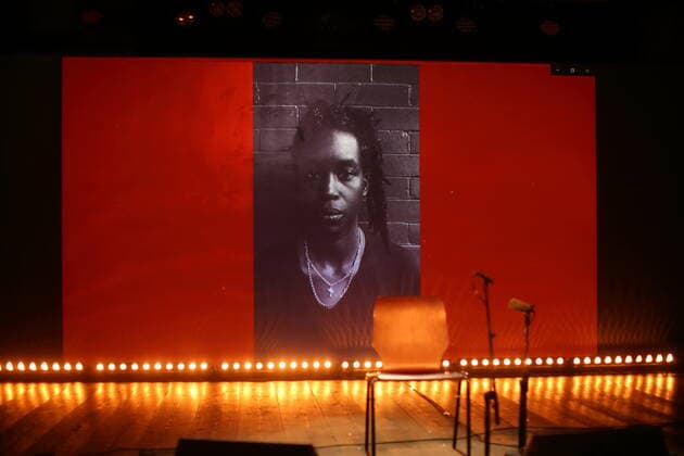 Camae Ayewa alias Moor Mother in a projection on an empty stage Arrival from the USA corona-related not possible during the photo rehearsal for the concert installation The World To Come in the Vollgutlager as well as in SchwuZ in Berlin, 7 October 2020 A production of the Rundfunkchor Berlin After Ludw