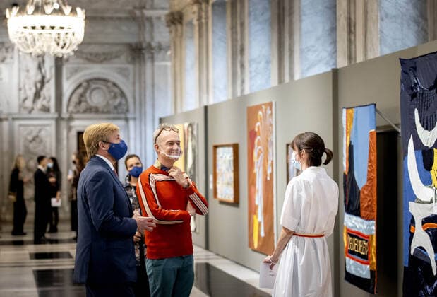 08-10-2020 Amsterdam King Willem-Alexander during the Royal award for modern painting 2020, Koninklijke Prijs voor Vrije Schilderkunst, at the Royal Palace in Amsterdam. The award is 9.000 euro  Copyright: xPPE NIEBOERx
