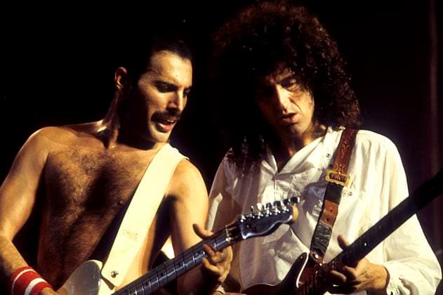 IMAGO ICONS: Freddie Mercury Freddie Mercury und Brian May von Queen live bei einem Konzert der Works -Tour in der Wembley Arena. London, 07.09.1984 *** Freddie Mercury and Brian May of Queen live at a Works Tour concert at Wembley Arena London, 07 09 1984 Foto:xR.xKeuntjex xFuturexImage
