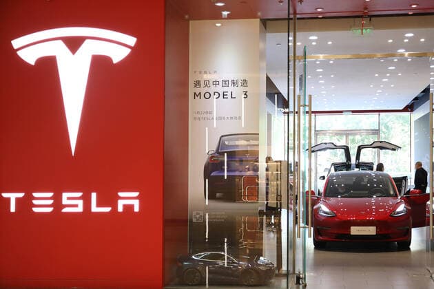 BEIJING, CHINA - OCTOBER 12: A Tesla Model 3 electric vehicle is displayed for sale at a Tesla showroom on October 12, 2020 in Beijing, China.  Copyright: xVCGx CFP111302359381