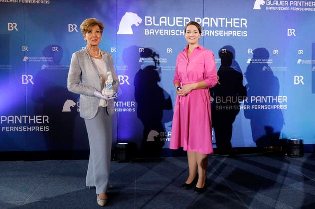 Carolin Reiber and Judith Gerlach at the presentation of the 32 Bavarian Television Award 2020 in the Munich Residence Munich Munich, 14 10 2020 Foto:xD.xBedrosianx xFuturexImage