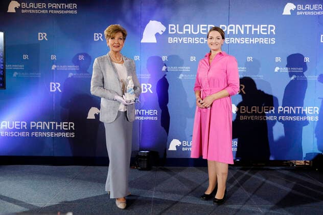 Carolin Reiber and Judith Gerlach at the presentation of the 32 Bavarian Television Award 2020 in the Munich Residence Munich Munich, 14 10 2020 Foto:xD.xBedrosianx xFuturexImage
