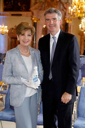 Carolin Reiber with her son Marcus Luitpold at the presentation of the 32 Bavarian Television Award 2020 in the Munich Residence Munich, 14 10 2020 Foto:xD.xBedrosianx xFuturexImage