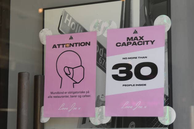 Copenhagen, Denmark,17 .October2020,Attention fance mask are mandate for cafe bar and restauran in danish capital. (Photo..Francis Joseph Dean Deanpictures)