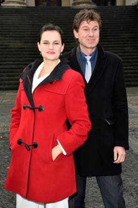 Raphaela Gromes and Julian Riem at the photo call for the Opus Klassik 2020 award ceremony in front of the Konzerthaus Berlin, 18 10 2020 Foto:xF.xKernx xFuturexImage