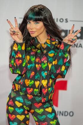 Puerto Rican singer Chesca poses upon her arrival on the red carpet of the Billboard Latin Music Awards, at the BB&T Center in Sunrise, a city in Broward County near Miami, Florida, USA, 21 October 2020. Billboard Latin Music Awards !ACHTUNG: NUR REDAKTIONELLE NUTZUNG!  Copyright: xGiorgioxVierax USA4588 20201022-637389313539351072