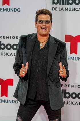 Colombian singer Carlos Vives poses upon her arrival on the red carpet of the Billboard Latin Music Awards, at the BB&T Center in Sunrise, a city in Broward County near Miami, Florida, USA, 21 October 2020. Billboard Latin Music Awards !ACHTUNG: NUR REDAKTIONELLE NUTZUNG!  Copyright: xGiorgioxVierax USA4634 20201022-637389412285710247