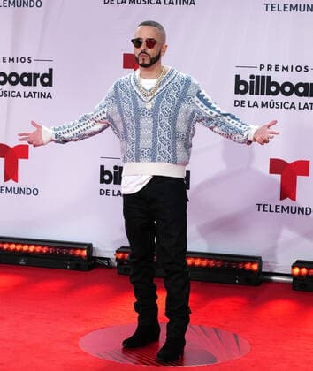 Yandel walks the red carpet at the 2020 Latin Billboard Music Awards at the BB&T center in Sunrise, Florida on Wednesday, October 21, 2020.  MIA20201021185 GARYxIxROTHSTEIN