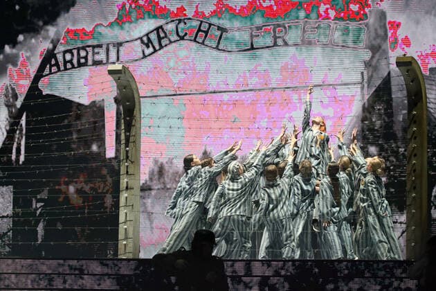 MOSCOW, RUSSIA - OCTOBER 23, 2020: Artists perform during the Athletes Salute the Great Victory concert held at the Megasport Sport Palace to mark this year s 75th anniversary of the victory in World War II. Vyacheslav Prokofyev TASS  TS0EBE24