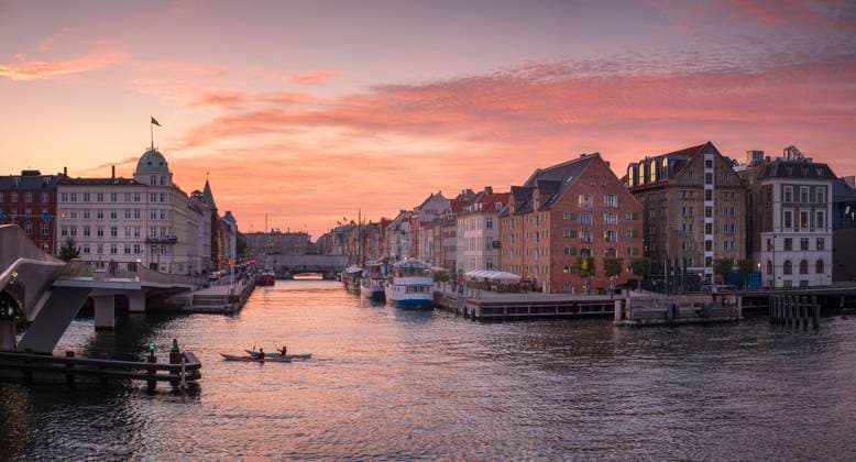 Denmark, Copenhagen, Panorama of Nyhavn quarter at dusk HAMF00705