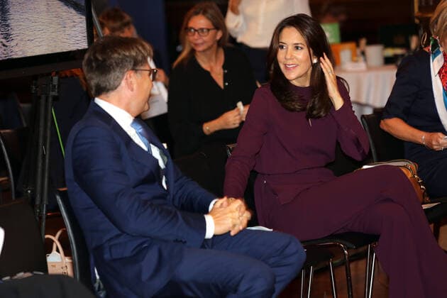 26-10-2020 Denmark Crown Princess Mary attended the 7th award ceremony of the FSR (Danish Professional Association of Auditors) and CSR Reporting (CSR Business-Magazin) in the stock exchange in Copenhagen, Denmark.  Copyright: xPPEx