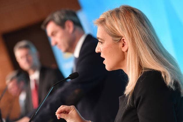 Press conference of the Bavarian State Government on the situation of Poolfoto SvenSimon ,EDITORIAL USE ONLY
