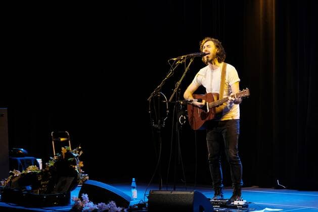28 10 2020 xkhx , Kassel, Schlachthof Concert Gregor McEwan Singer, Songwriter