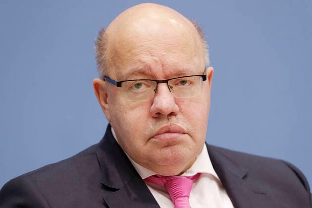 Peter Altmaier 2020 10 30, Berlin, Germany Federal Press Conference Federal Minister of Economics Peter Altmaier CDU presents the Federal Governments Autumn Forecast 2020