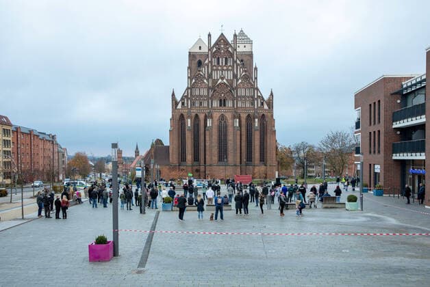 Germany, Uckermark, Prenzlau Marktberg, Demo of the AfD against the Corona measures of the Federal Government, 01 11 2020