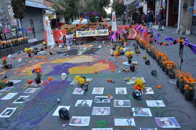 MEXICO CITY, MEXICO - NOVEMBER 2: Gender violence honored with Day of the Dead altar during a march to commemorate victims of femicide, in protest against violence-gender during the Mexico Day of the Dead. Mexico is one of the countries in the world with the highest rate of gender violence, in 2020 there have been new 489 femicides on November 2, 2020 in Mexico City, Mexico. Credit: Carlos Tischler Eyepix Group The Photo Access MEX - 2020 - Day Of The Dead Protest Against Gender Violence in Mexico City  Copyright: xCarlosxTischlerx