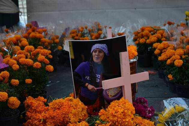 MEXICO CITY, MEXICO - NOVEMBER 2: Gender violence honored with Day of the Dead altar during a march to commemorate victims of femicide, in protest against violence-gender during the Mexico Day of the Dead. Mexico is one of the countries in the world with the highest rate of gender violence, in 2020 there have been new 489 femicides on November 2, 2020 in Mexico City, Mexico. Credit: Carlos Tischler Eyepix Group The Photo Access MEX - 2020 - Day Of The Dead Protest Against Gender Violence in Mexico City  Copyright: xCarlosxTischlerx