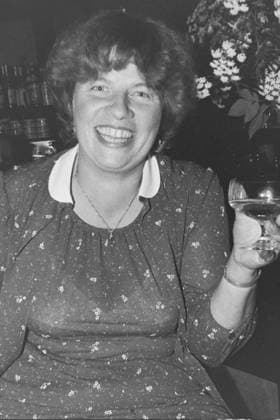 Archiv Christiane Blumhoff Volksschauspielerin Muenchen 1982 Archiv Motive Theater Kuenstler Treff Muenchen *** Archive Christiane Blumhoff Folk Actress Munich 1982 Archive Motives Theatre Artists Meeting Munich