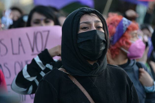 Mexico: Protest against Femicide MEXICO CITY, MEXICO - NOVEMBER 2: A woman dressed as Catrina takes part during a march to commemorate victims of femicide, in protest against violence-gender during the Mexico Day of the Dead. Mexico is one of the countries in the world with the highest rate of gender violence, in 2020 there have been new 489 femicides on November 2, 2020 in Mexico City, Mexico **World Rights ** Mexico City Mexico Copyright: CarlosxTischler
