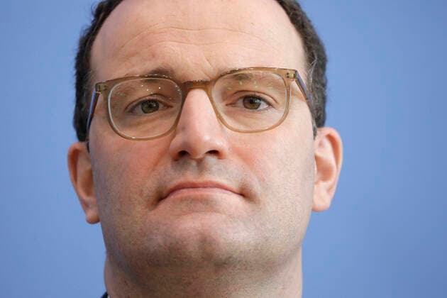 Jens Spahn, Federal Minister of Health, CDU, PK on the pandemic situation in lockdown, DEU, Berlin, 03 11 2020