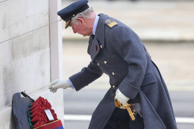 . 08 11 2020. London, United Kingdom. Prince Charles, The Prince of Wales lays a wreath at the Remembrance Sunday service at The Cenotaph in London.  xi-Imagesx IIM-21776-0046