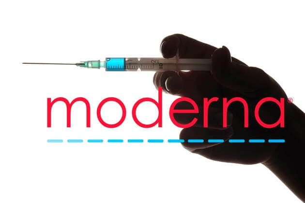 Symbol picture Corona vaccine of the company MODERNA, hand with syringe, corona crisis, Baden Württemberg, Germany Coronavirus vaccine