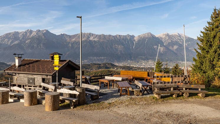10 11 2020 Tee HüttÂ n at the Patscherkofel, Igls, Tirol, Austria Terrace, restaurant garden closed, closed, closed Excursion restaurant on the mountain closed mountain restaurant mountain hut in the background Innsbruck and the Nordkette