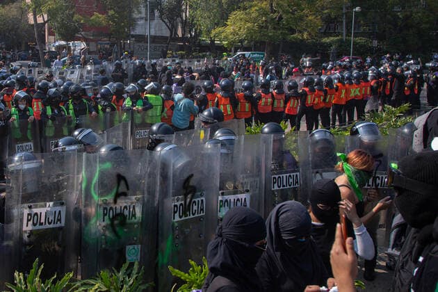 Mexico: Violence protest after murder of Alexis Women take part during a protest at House of Representation of the Government of Quintana Roo in Mexico City, after murder of Bianca Alejandrina Alexis in Cancun and demanding Justice for their femicide. **World Rights ** Mexico City Mexico Copyright: NadiaxMurillo