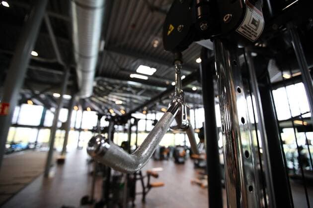 Diez fitness studios in the Corona time Fitness equipment in an empty gym Fitness studios in the Corona time Copyright: xEibner-Pressefotox EP_RWS