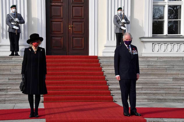 Duchess Camilla of Cornwall and Prince Charles at the photo session for the reception by the Federal President in Bellevue Palace, on the occasion of the commemoration of the Volkstrauertag Berlin, 15 11 2020 Foto:xF.xKernx xFuturexImage