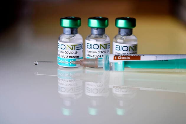 BIONTECH VACCINE Vaccine STOCK PHOTO COVID 19 SARS CoV 2 VACCINE Vaccine Stock Pictures from 22 11 2020 Meerbusch