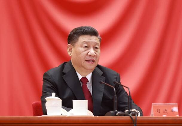 (201124) -- BEIJING, Nov. 24, 2020 -- Chinese President Xi Jinping, also general secretary of the Communist Party of China (CPC) Central Committee and chairman of the Central Military Commission, delivers a speech at a gathering to honor model workers and exemplary individuals at the Great Hall of the People in Beijing, capital of China, Nov. 24, 2020. ) CHINA-BEIJING-XI JINPING-MODEL WORKERS-EXEMPLARY INDIVIDUALS-GATHERING (CN) DingxLin 