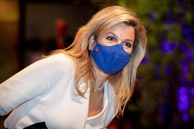 25-11-2020 Amsterdam Queen Máxima during the announcement of the winners of the Koning Willem I prize in the Beurs van Berlage in Amsterdam The Koning Willem I Foundation was established in 1958 on the initiative of De Nederlandsche Bank by a number of organizations associated with the business community. The aim of the foundation is to give new impulses to the national economy and thus to increase the reputation of the Dutch business community.  Copyright: xxPPE pool RPE vanxKatwijkx