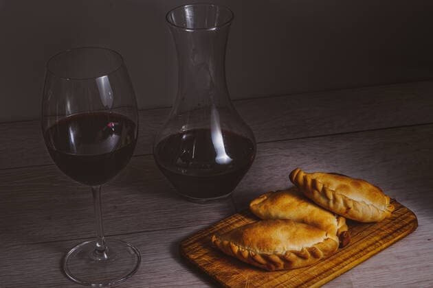 Argentinian delicious empanadas and wine Argentina, Santa Fe Province, Rosario CR_OVTV201124A-573523-01