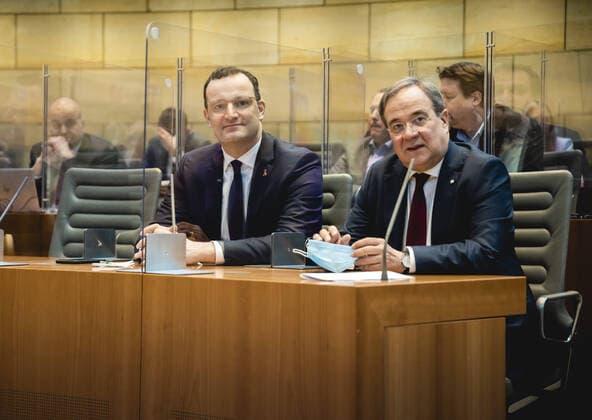 Federal Minister of Health Jens Spahn CDU and the State Premier of North Rhine-Westphalia, Armin Laschet CDU , in the faction meeting of the CDU in the state parliament in Duesseldorf, 01 12 2020 DâˆöÂºsseldorf Germany Copyright: xXanderxHeinl photothek.dex