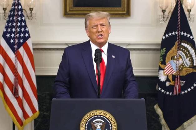 News Themen der Woche KW49 News Bilder des Tages In this frame grab from Facebook, President Donald J. Trump rants about the election results in a video recorded at the White House without an audience on Wednesday, December 2, 2020. No press were allowed for the recording. Trump repeated false and unsubstantiated allegations of widespread election fraud as he continues to refuse to concede the election that he lost to President-elect Joe Biden a month ago. Senior government officials, including Attorney General William Barr, have repeatedly said that the elections were well-run and fair without fraud. State officials and the courts have agreed.  WAX2020120203 UPI